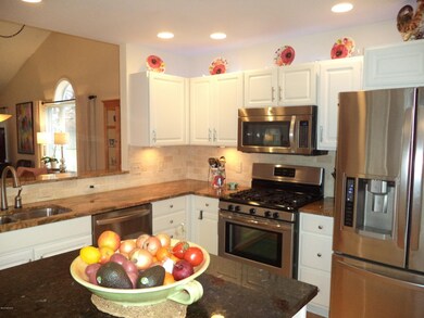 2138 Shetland Dr NE unit 29, Grand Rapids, MI 49505 - photo 4