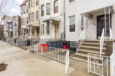 222 Maple St unit 3, Weehawken, NJ 07086 - photo 7