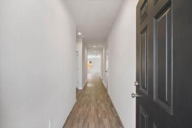 925 Avagail Ave, Springtown, TX 76082 - photo 2