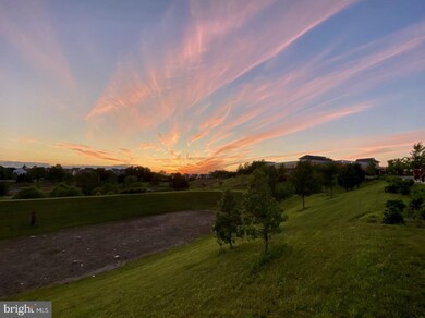 13016 Blacksmith Dr, Clarksburg, MD 20871 - photo 5