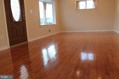 12216 Kendall Ct, Silver Spring, MD 20902 - photo 4