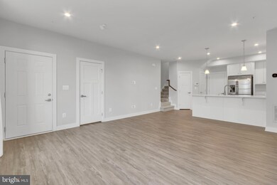 42587 Burbank Terrace, Sterling, VA 20166 - photo 4