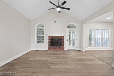 103 Erskine Ct, Jacksonville, NC 28540 - photo 5