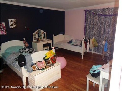 303 Gloucester Ct, Matawan, NJ 07747 - photo 5