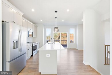 210 Monteith Dr, Winchester, VA 22601 - photo 4