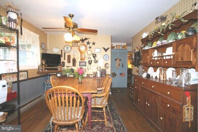 19942 Woodtrail Rd, Round Hill, VA 20141 - photo 6