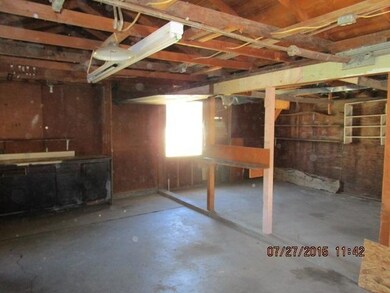 1332 Division St, Klamath Falls, OR 97601 - photo 6