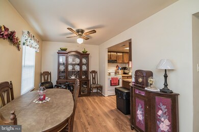 6338 Ducketts Ln, Elkridge, MD 21075 - photo 3