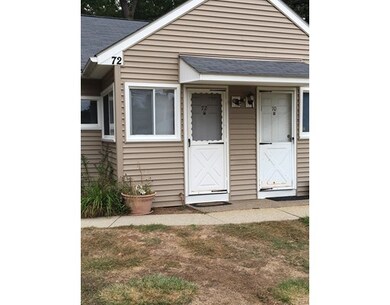 72 Robinridge Rd unit 72, Chicopee, MA 01022 - photo 2