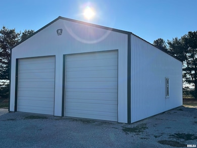 1836 N 1300 East Rd, Taylorville, IL 62568 - photo 6