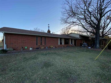 6719 W 9th St, Cushing, OK 74023 - photo 7