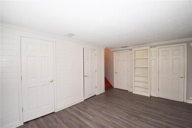 3350 Marilyn St, Columbus, IN 47203 - photo 6