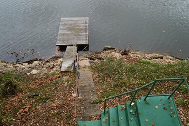 956 Gwinn Island Rd, Danville, KY 40422 - photo 2