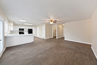 1427 Caladium Dr, Mesquite, TX 75149 - photo 6