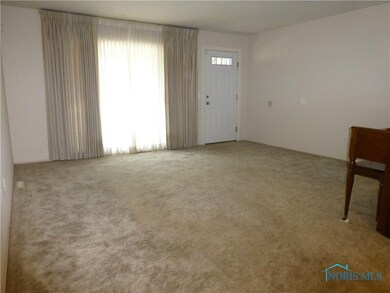 3054 Elmview Dr, Toledo, OH 43613 - photo 7