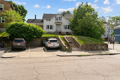 31 Bancroft St, Providence, RI 02909 - photo 5