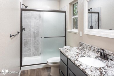 29-Master Bathroom_DMD_7012