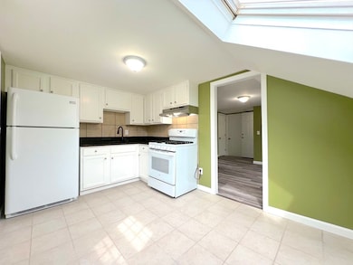 156 Grinnell St unit 2, New Bedford, MA 02740 - photo 7