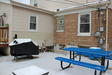 810 Gardner Rd, Westchester, IL 60154 - photo 3