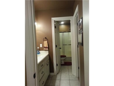 Master Bath/Spa.