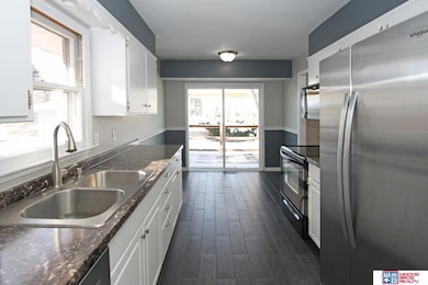 333 Orcutt Ave W, Lincoln, NE 68504 - photo 5