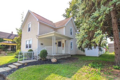 410 E Thompson St, Winchester, IN 47394 - photo 3