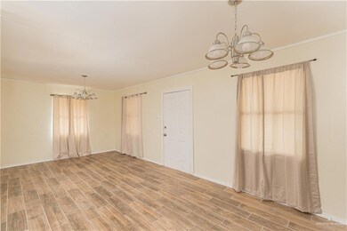 305 San Angelo Dr, Alamo, TX 78516 - photo 4