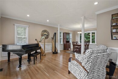 5902 Fox Crest Ct, Midlothian, VA 23112 - photo 4