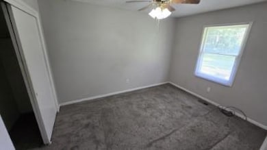 928 Emma Ave, Des Moines, IA 50315 - photo 2