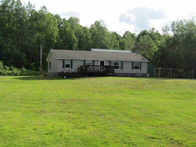 214 Moose Mtn Dr, Stewartstown, NH 03597 - photo 3