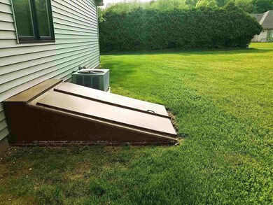 Lockable outside entrance to basement.