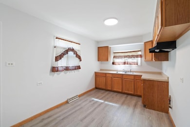 1848 W 163rd St, Markham, IL 60428 - photo 7