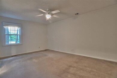 8137 Westgate Dr, Lenexa, KS 66215 - photo 7