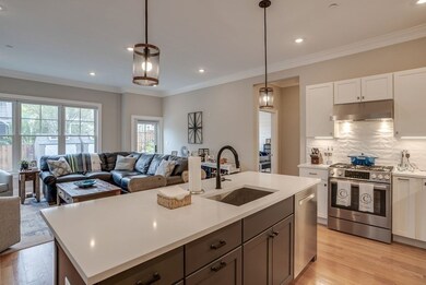 17 Elmwood St unit 2, Somerville, MA 02144 - photo 2