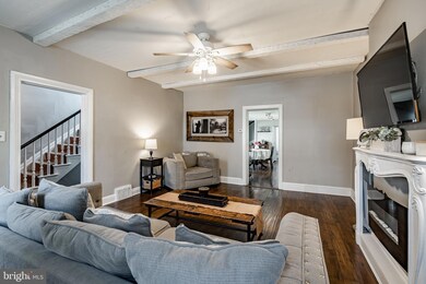 52 Chestnut St, Pottstown, PA 19464 - photo 4