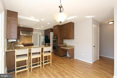 13708 N Gate Dr, Silver Spring, MD 20906 - photo 7