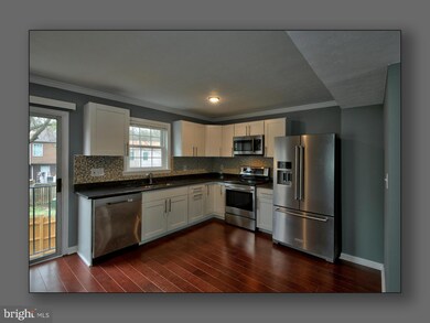 1206 Castlehaven Ct, Capitol Heights, MD 20743 - photo 6