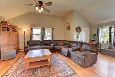 34 N Railroad Ave, Mahwah, NJ 07430 - photo 5