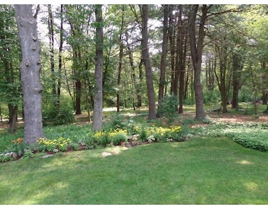 15 Ironwood Ln, Millis, MA 02054 - photo 2