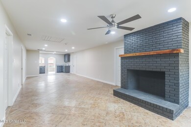 256 Harry Sones Rd, Carriere, MS 39426 - photo 4