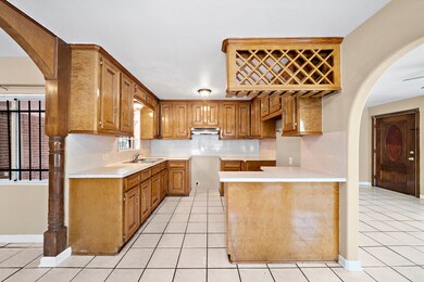 3043 Trenton Rd, Houston, TX 77093 - photo 4