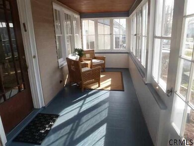 25 Betwood St, Albany, NY 12209 - photo 3