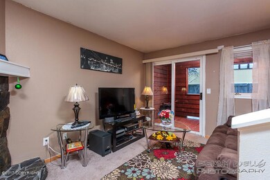 Living Room-20170128-1051