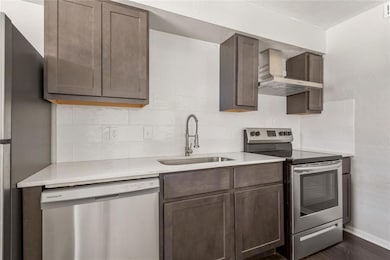 2810 Dorchester Dr unit 23, Oklahoma City, OK 73120 - photo 4