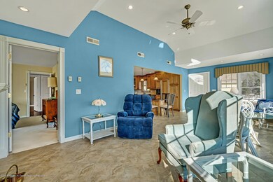 45 Leighton Ln Manchester-large-007-52-S