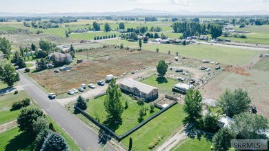 813 W 40 S, Blackfoot, ID 83221 - photo 3