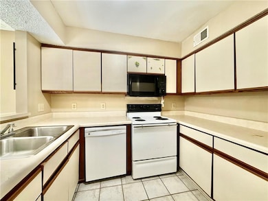 2704 Rue Saint Martin unit A, Hammond, LA 70403 - photo 6