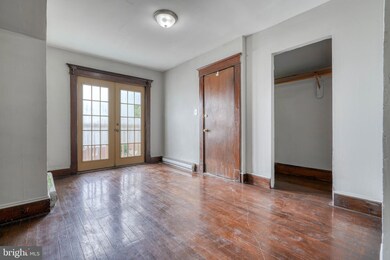 2914 Bayonne Ave unit 3, Baltimore, MD 21214 - photo 4