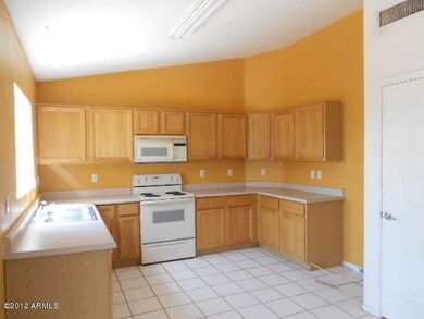 023-329698 - kitchen 2