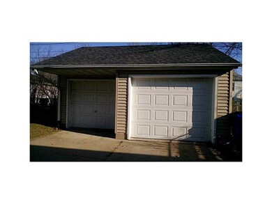 Garage.